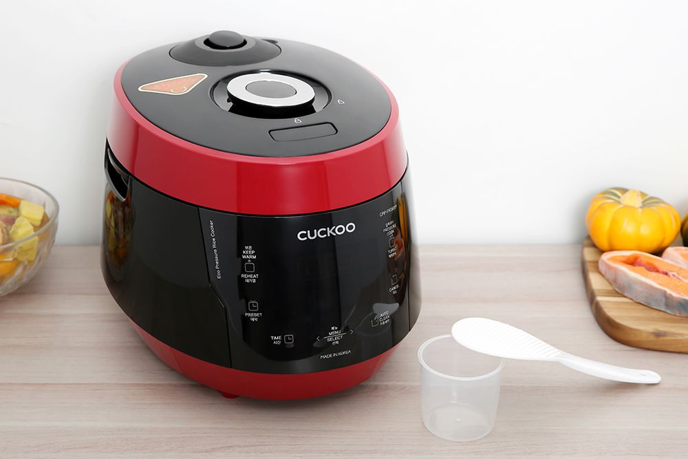 Nồi cơm áp suất điện tử 1 lít Cuckoo CRP-PK0600F